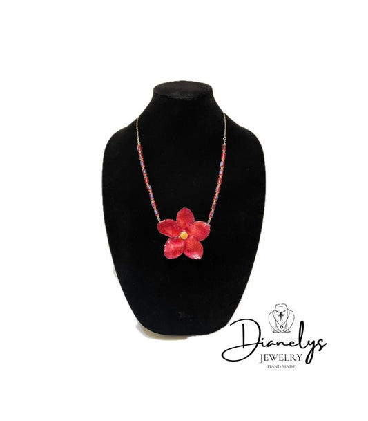 Flower Pendant Resin Necklace Violet Red Pink Tones Gold Chain Statement Necklace