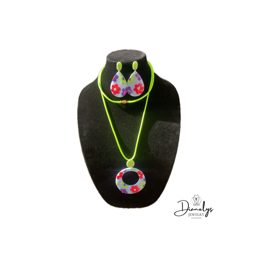 Neon Floral Statement Necklace & Earring Set Bold Resin Jewelry Set, Retro Flower Pendant Lightweight, Adjustable length