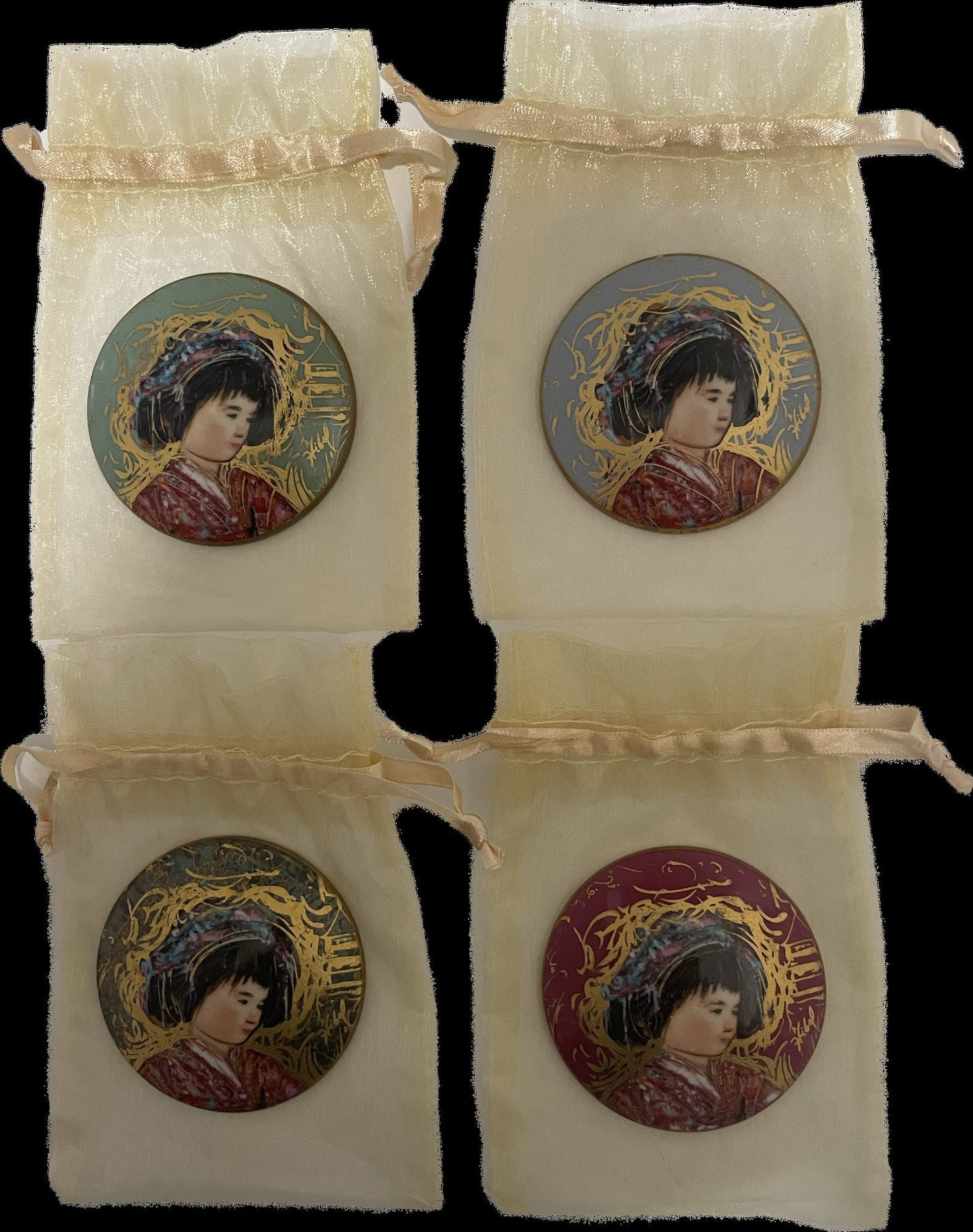 Paperweights Edna Hibel "Uta" Geisha Edition 2000