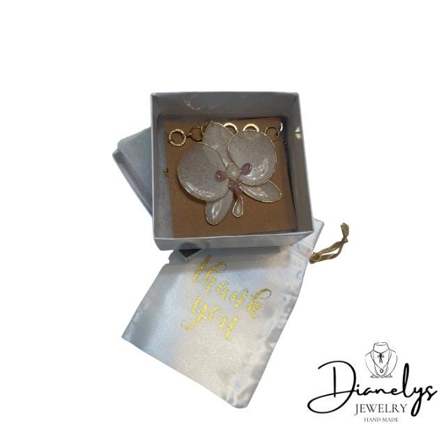 Real Orchid Flower Choker Necklace with Gold Tone Link Chain Resin-Preserved Bloom Handmade in Miami Fl