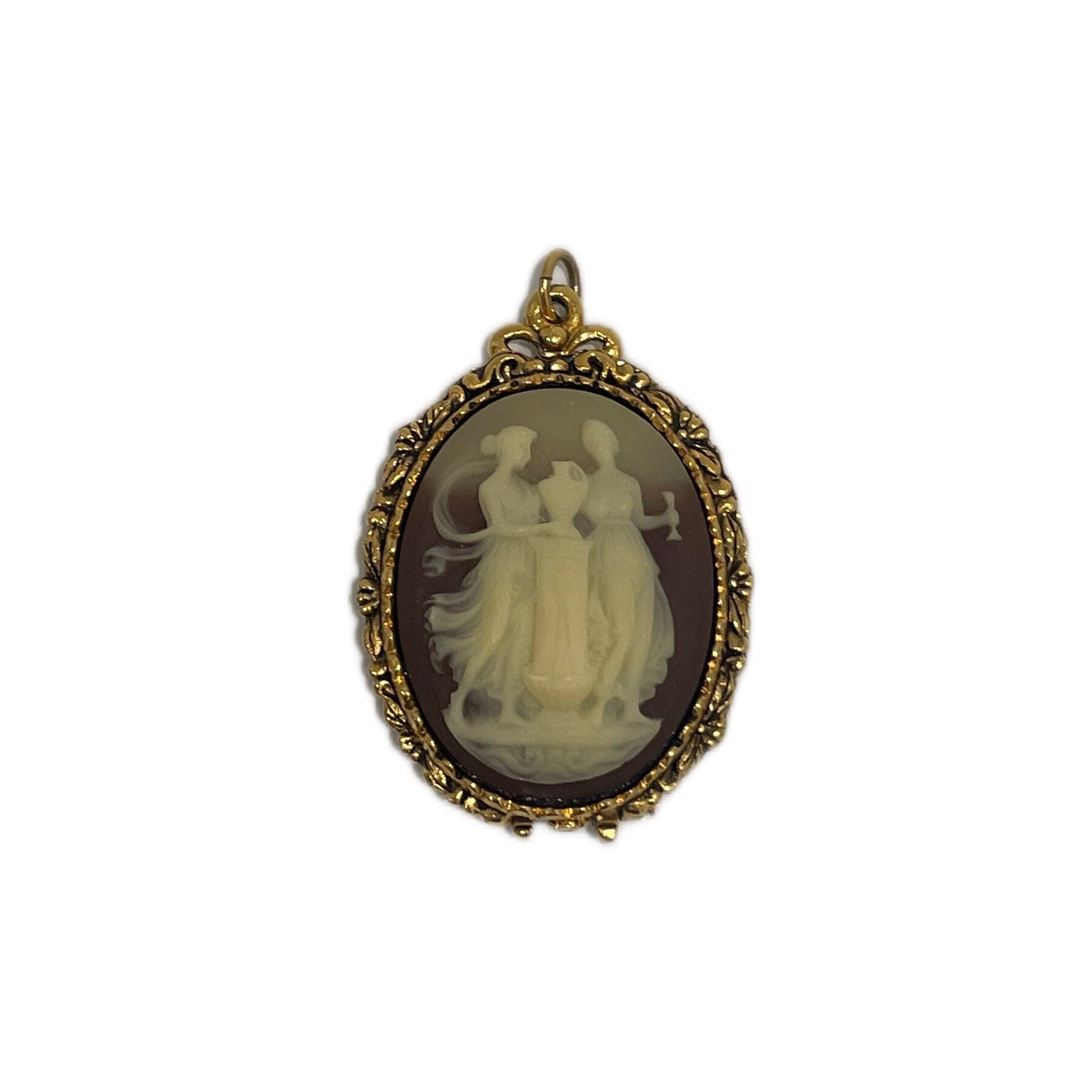 Vintage Cameo Ladies Pendant with Solid Perfume Inside
