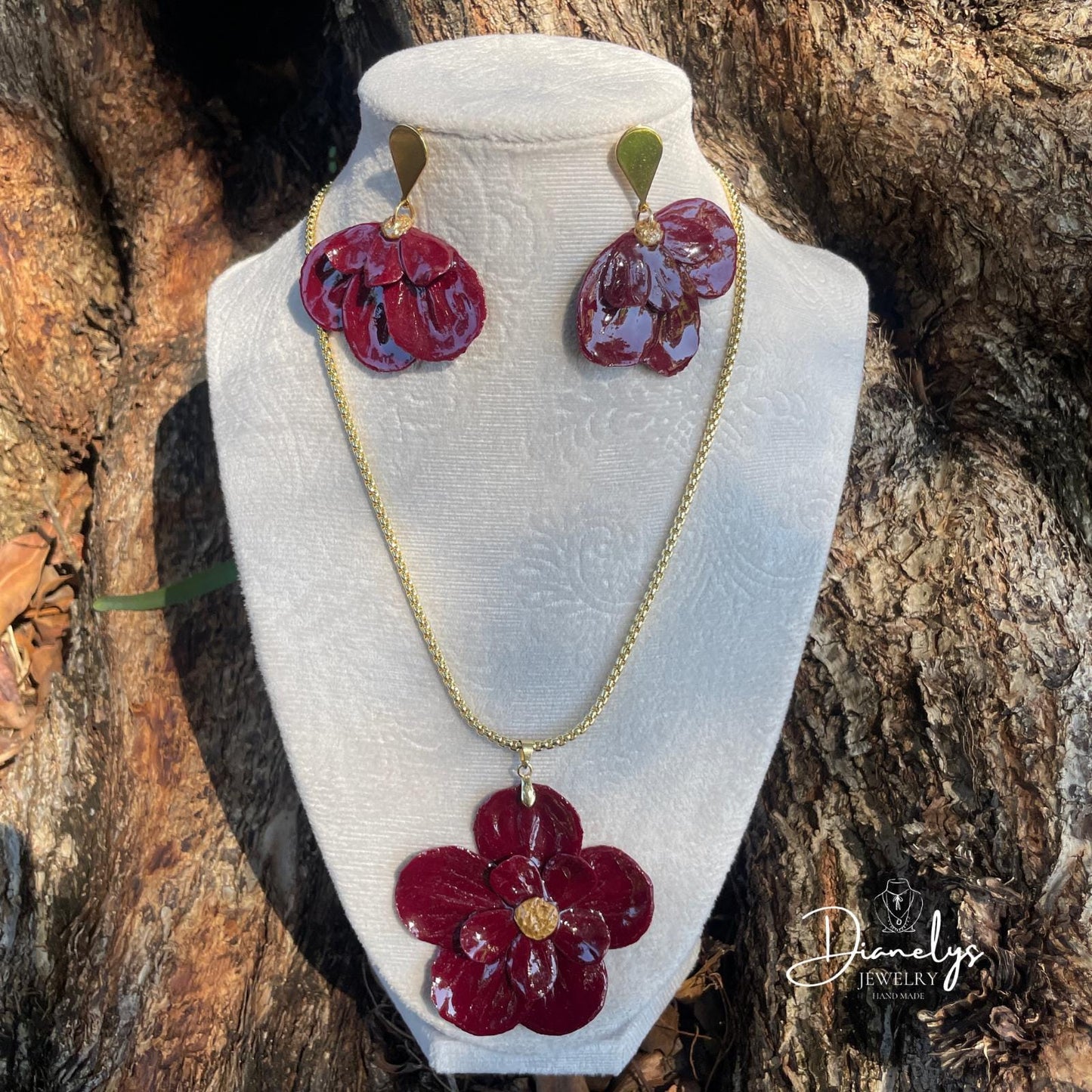 Handmade Red Flower Jewelry Set Statement Necklace & Earrings – Bold Floral Resin Jewelry Gold Chain Unique Gift for Her